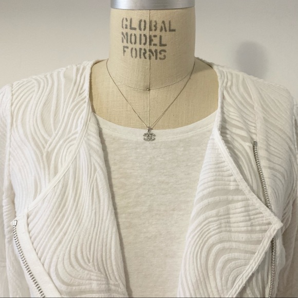 Sterling Silver Cubic Zirconia CC Logo Pendant - Picture 2 of 6